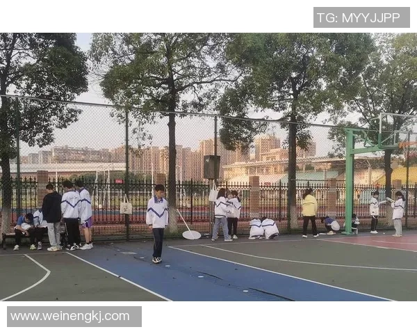 张庆鹏:从篮球场到人生舞台的奋斗与蜕变之路 张庆鹏:从篮球场到人生舞台的奋斗与蜕变之路