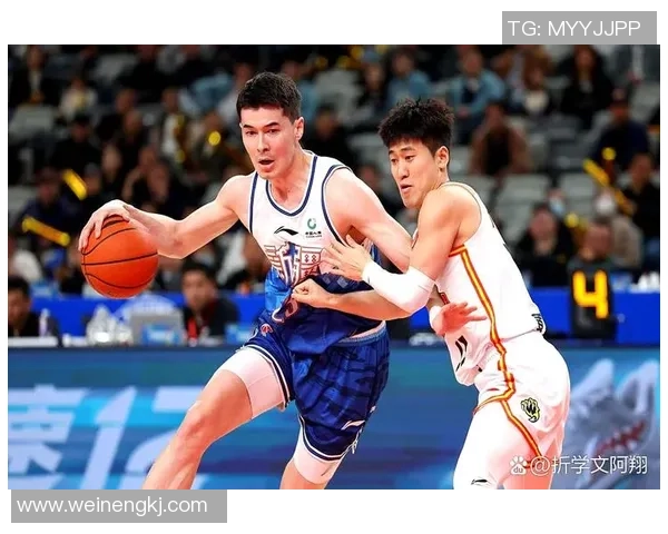 王泉泽的篮球之路:从青涩少年到CBA明星球员的成长历程与奋斗故事