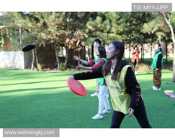 飞盘新手必看：全面解析飞盘技术与实战技巧的入门指南MBA