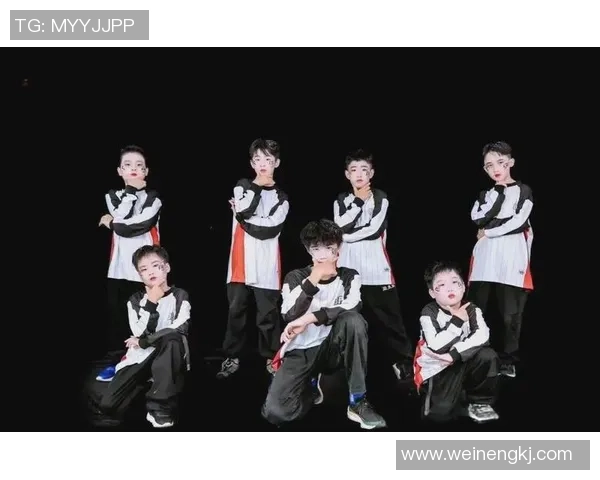 南京街舞队的蜕变与成长：从街头文化到专业舞台的纪实之旅