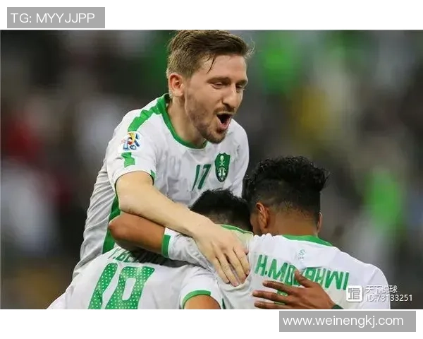 棉农与吉达阿赫利的激烈对决揭示足球战术与团队精神的完美结合